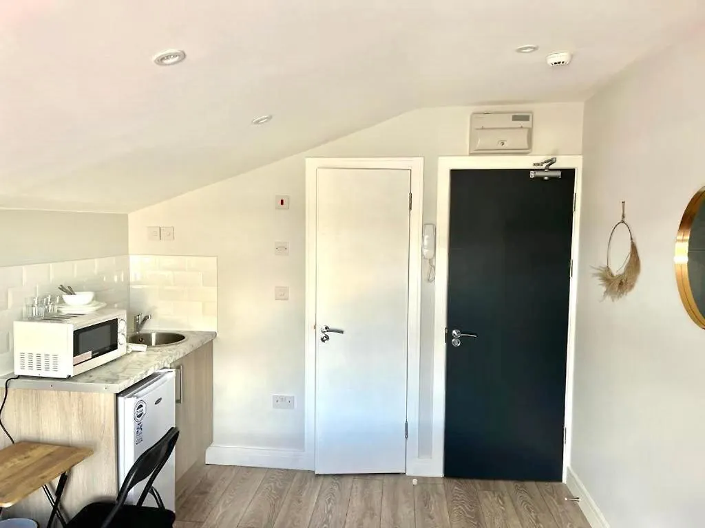 Southall Stays Near Heathrow Ub2 Pensionat