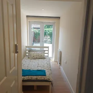 Vibrant Single Only For One Adult Guest house