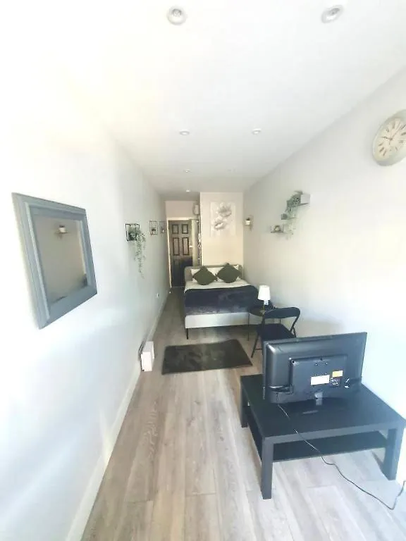 Guest house Southall Stays Near Heathrow Ub2 United Kingdom
